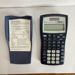 Texas Instruments TI 30X IIS scientific calculator solar power or battery